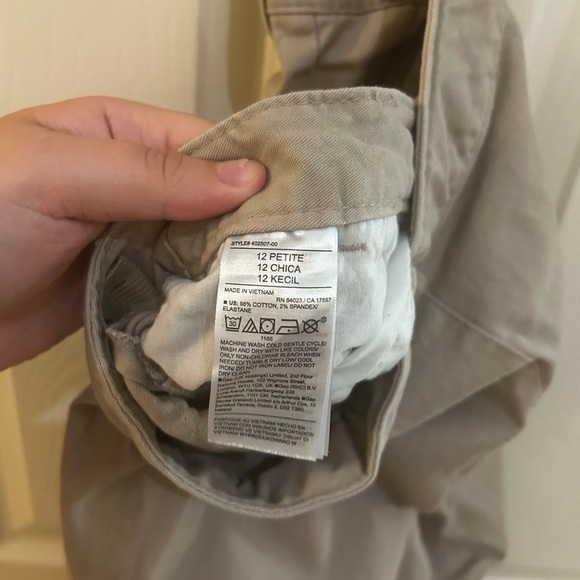 Old Navy Boot Cut Stretch Khaki Pants Petite - Picture 7 of 12